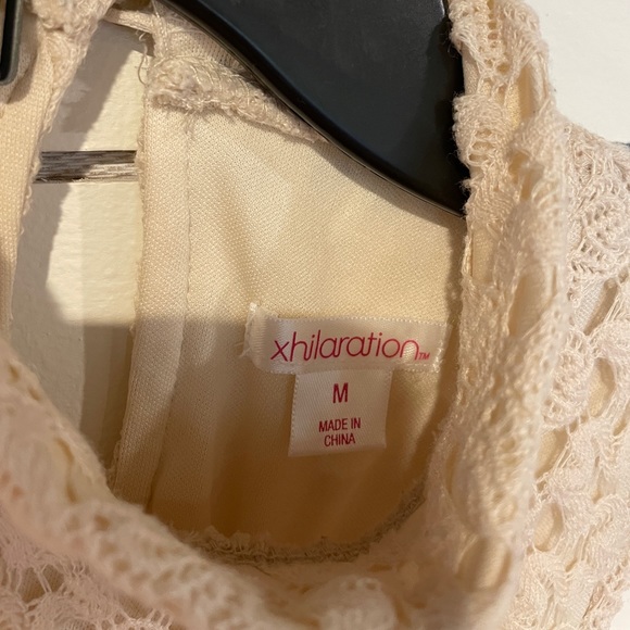 Women’s Lace Dress - Medium - Picture 2 of 6